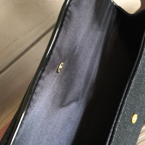 Giorgio Armani clutch - Picture 4 of 4